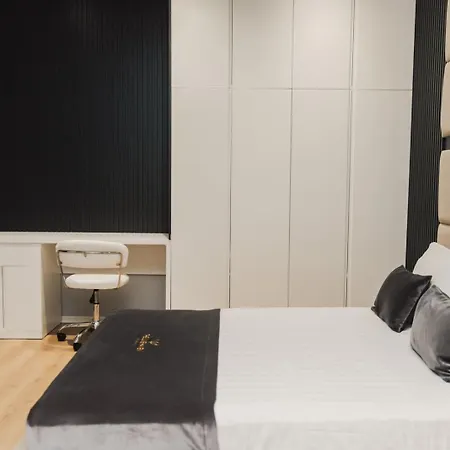 Luxe Haven B12 Apartment *