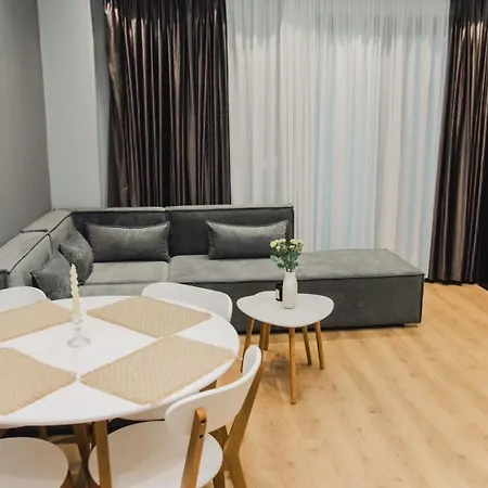 Luxe Haven B12 Apartment